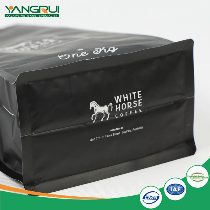 ถุงอลูมิเนียมฟอยล์กาแฟพร้อมวาล์ว 8 ด้านซีล Aluminium Foil Coffee Bag With Valve 8 Side Sealed